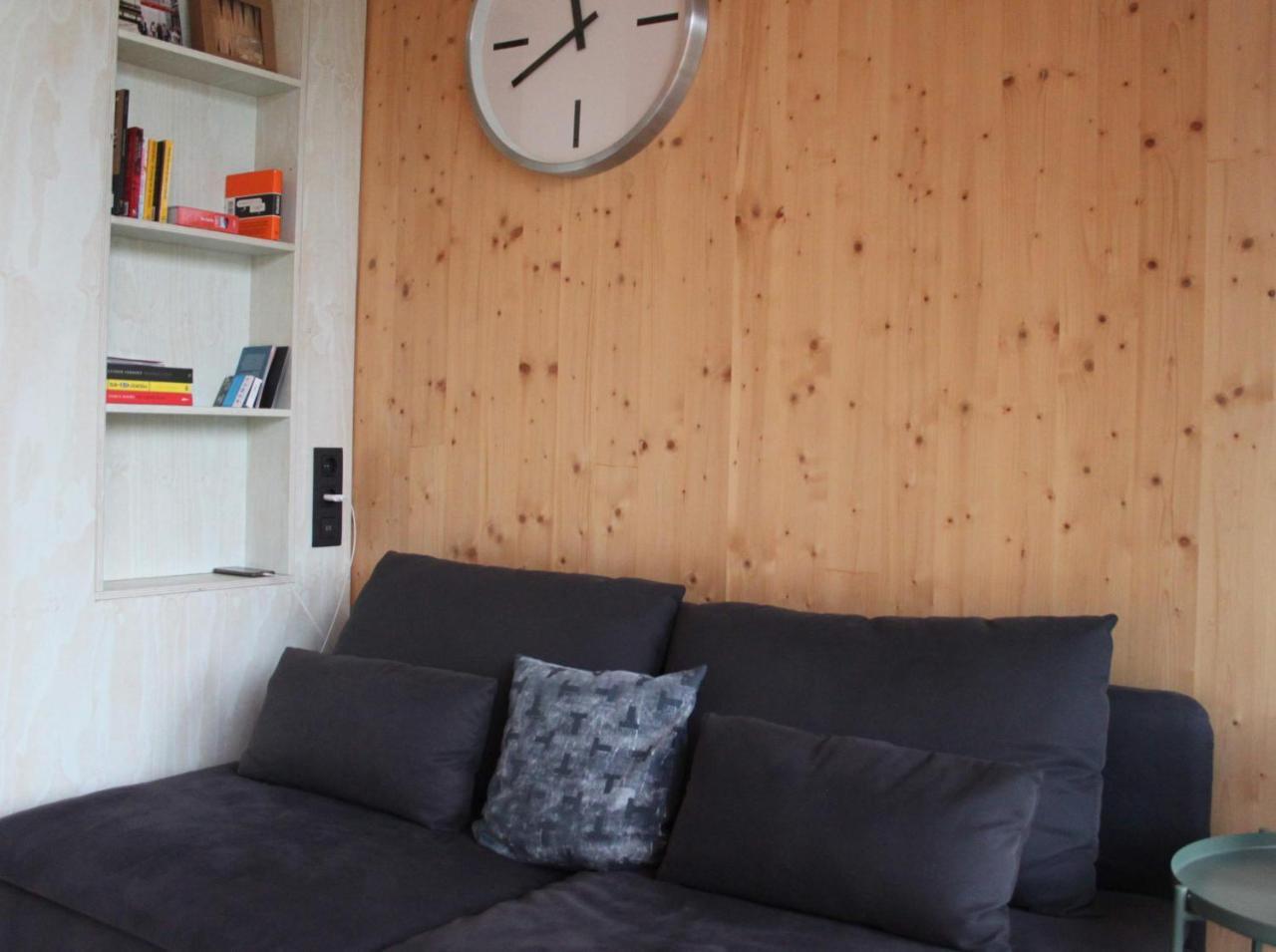 Roots Tiny House Daire Tilburg Dış mekan fotoğraf